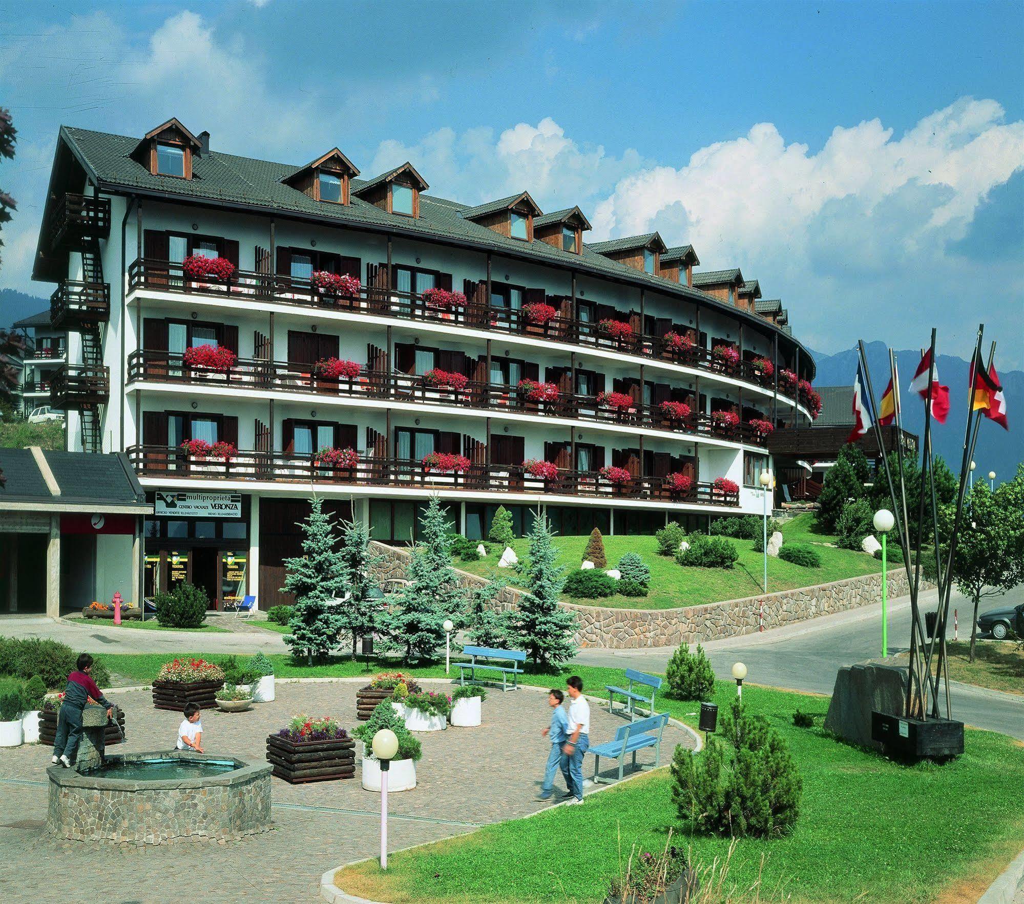 Hotel Resort Veronza Cavalese Dış mekan fotoğraf
