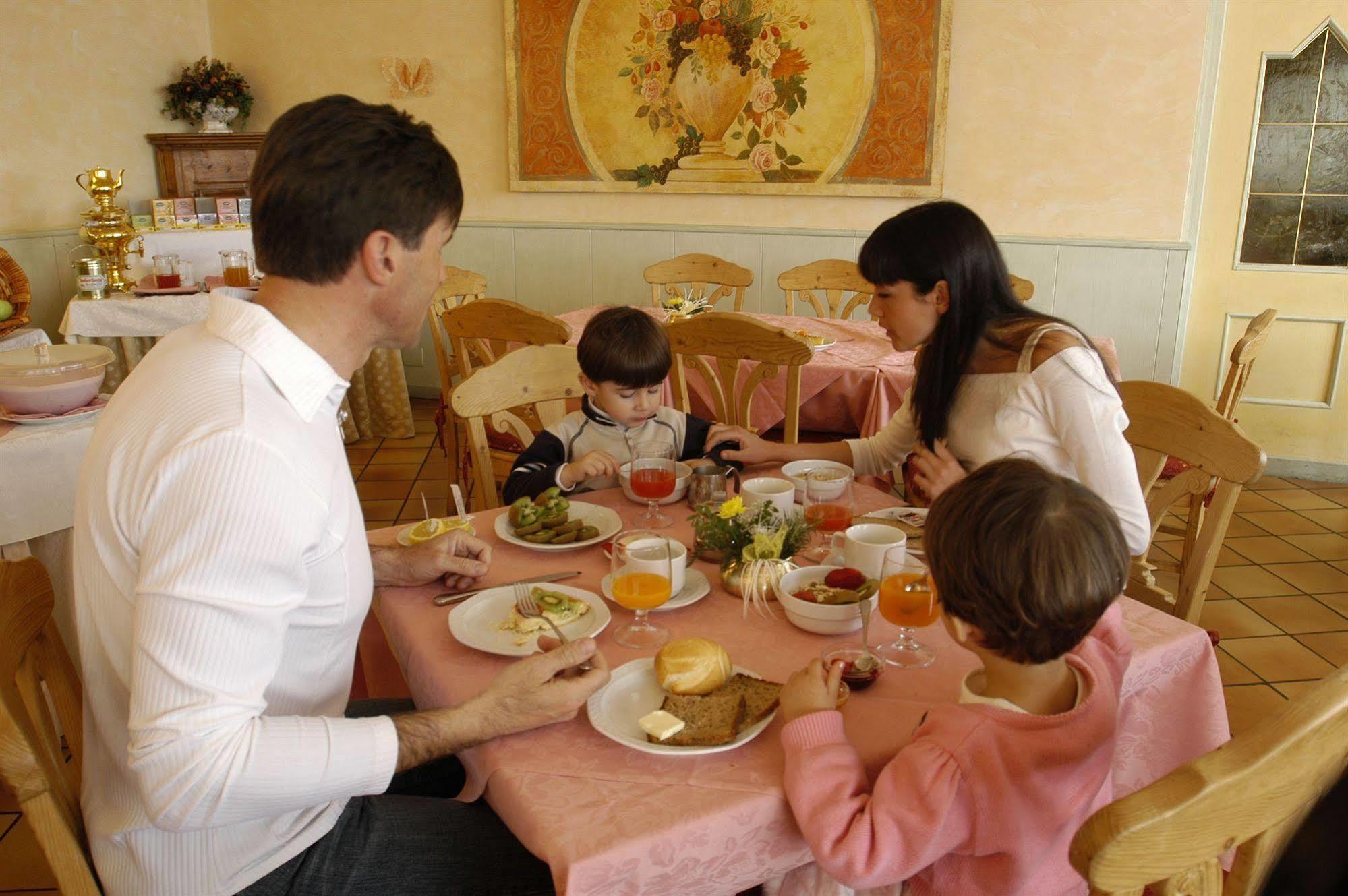 Hotel Resort Veronza Cavalese Dış mekan fotoğraf